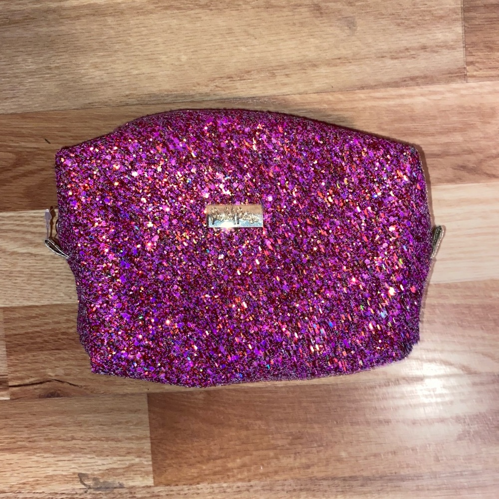 Sparkly pink makeup bag